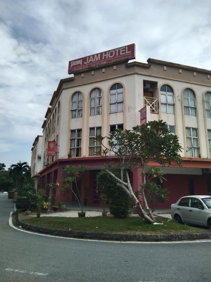 Jam Hotel Kota Warisan Sepang @ Erl Salak Tinggi, Klia 1-2 & F1 Экстерьер фото