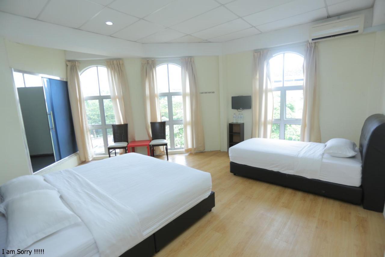 Jam Hotel Kota Warisan Sepang @ Erl Salak Tinggi, Klia 1-2 & F1 Экстерьер фото